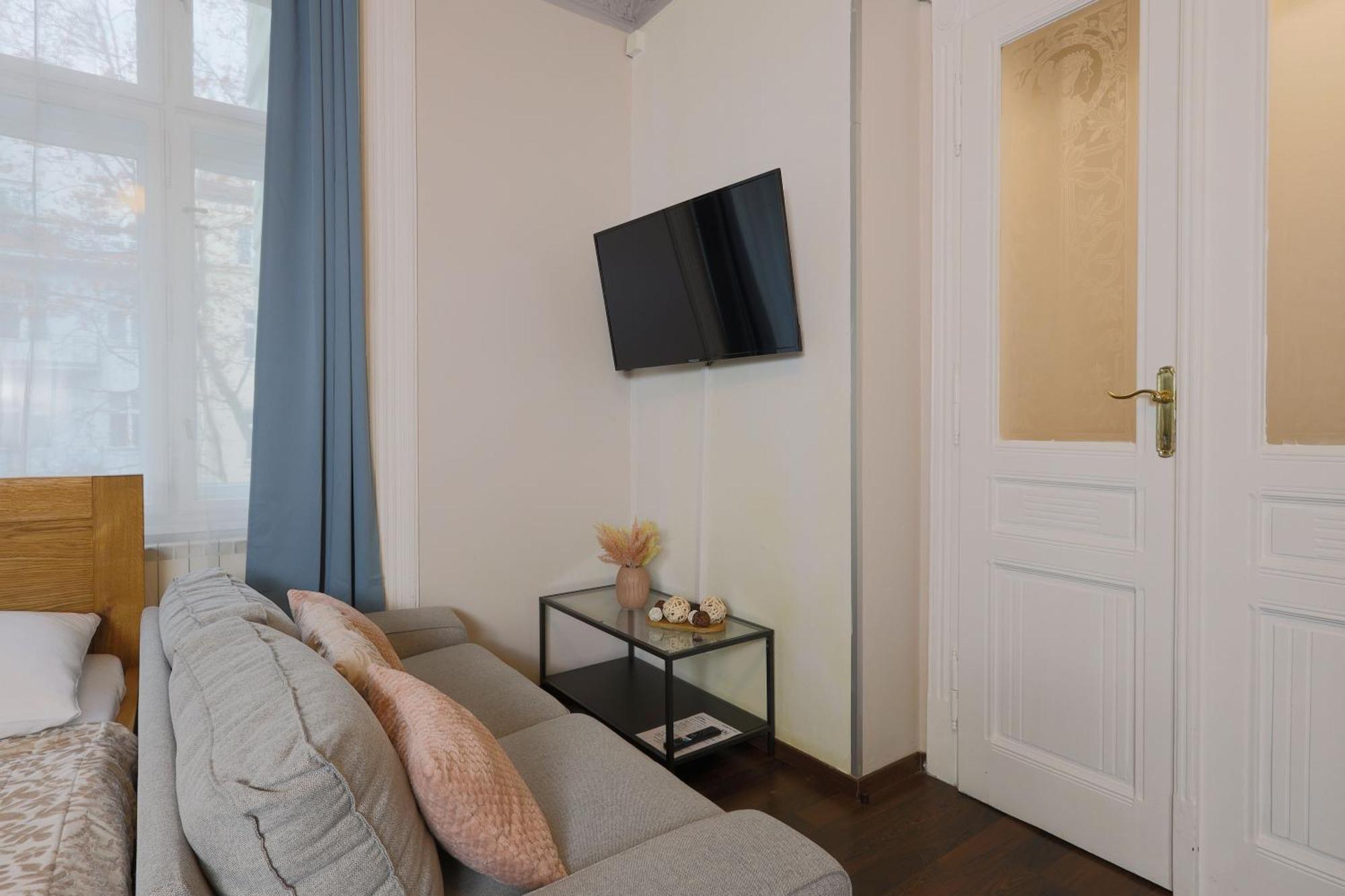 براغ Janackovo - Riverside Residence المظهر الخارجي الصورة