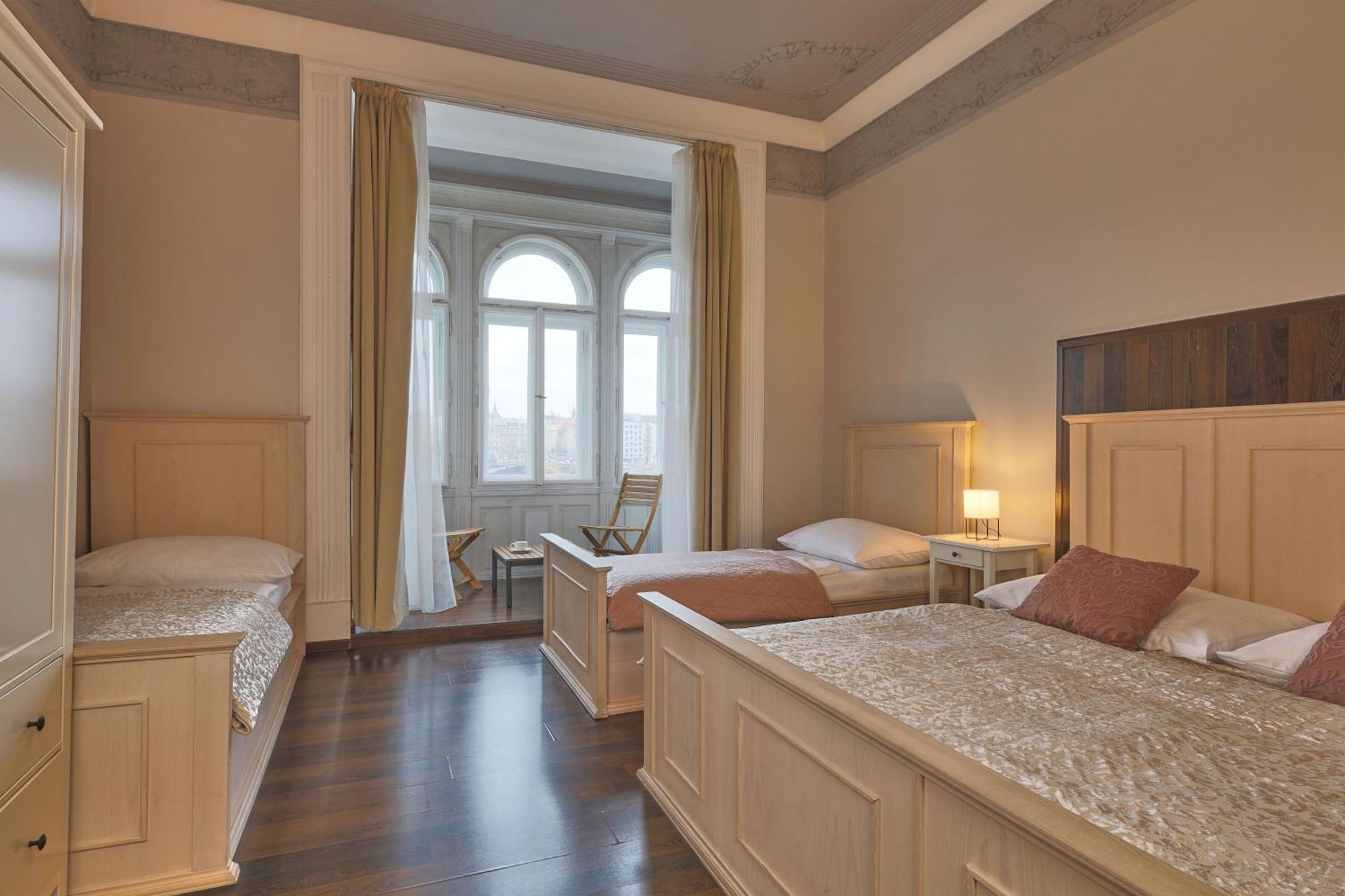 براغ Janackovo - Riverside Residence المظهر الخارجي الصورة